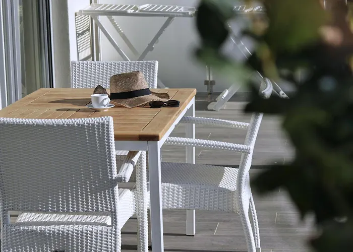 Nikola Luxury Senia Апартаменты Петрчане
