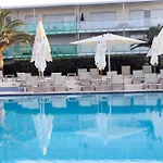 Nikola Luxury Senia Apartman