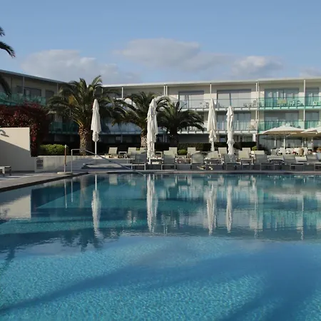 Nikola Luxury Senia Lejlighed